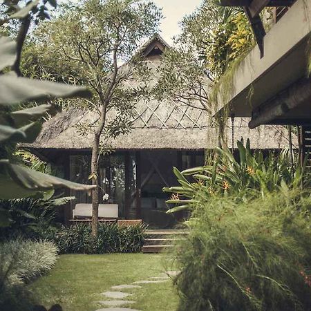 Hôtel Reddoor Bali à Canggu Extérieur photo